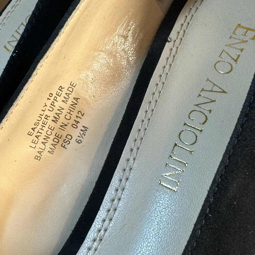 Enzo Angiolini Suede and Gold Peep Toe Pumps -  Easully High-Heel Size 6 1/2 M